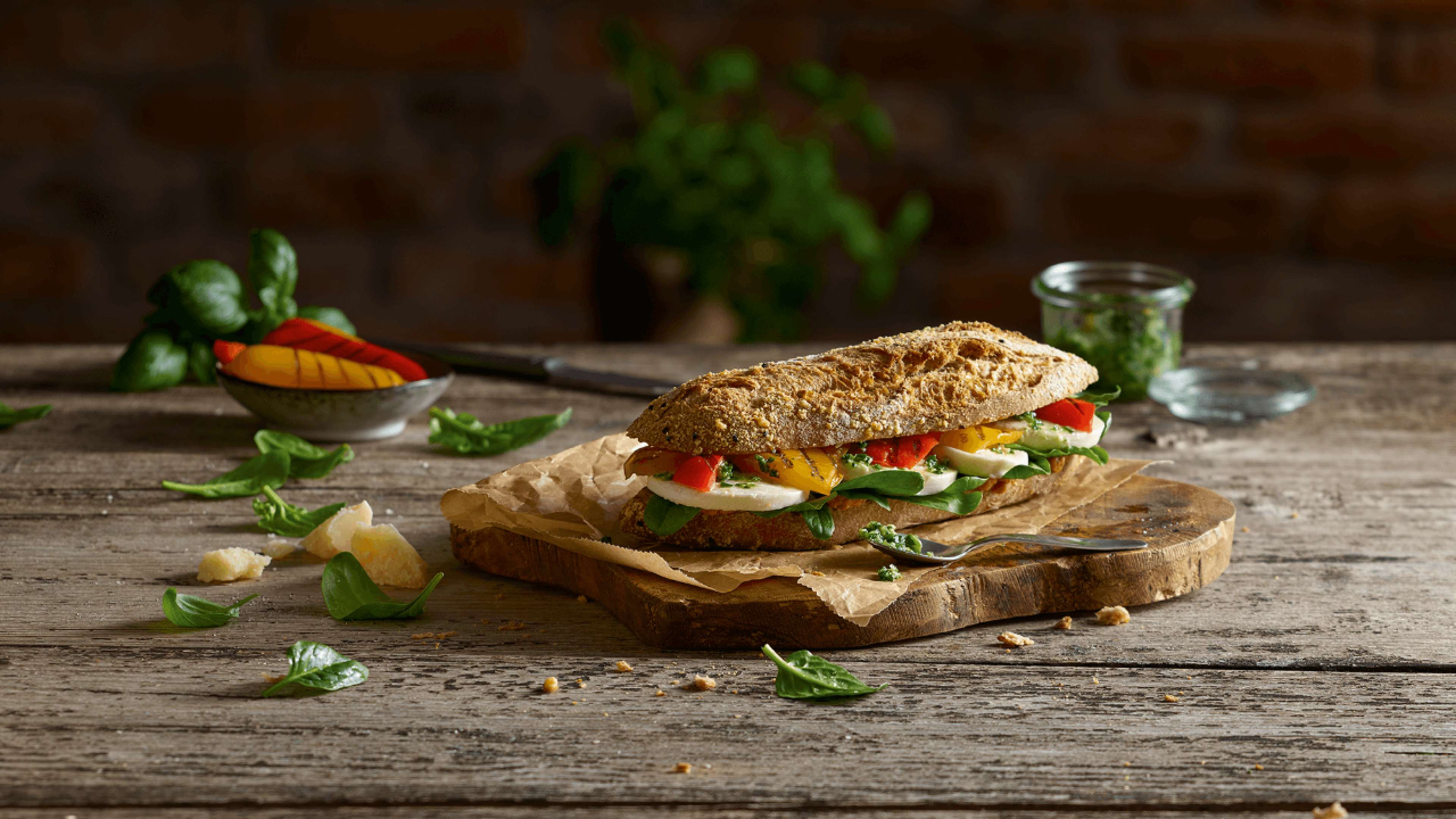 Unsere Crossinos | REWE To Go &amp; Bistro | Home