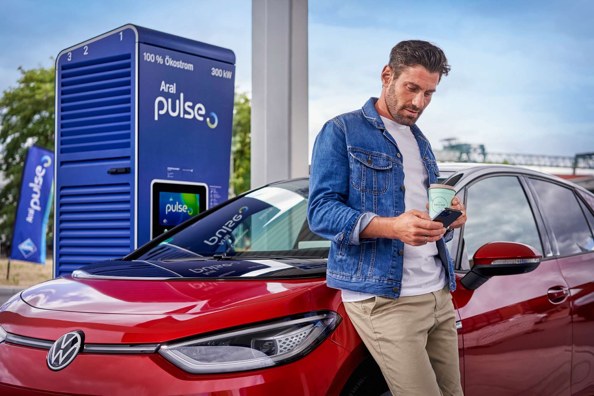 Mit Aral pulse & eGeld24 THGPrämie für Elektrofahrzeuge beantragen Presse Home
